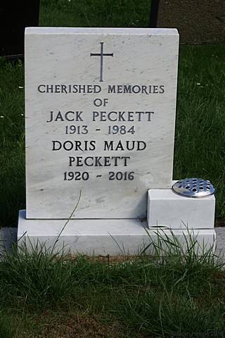 Peckett8185