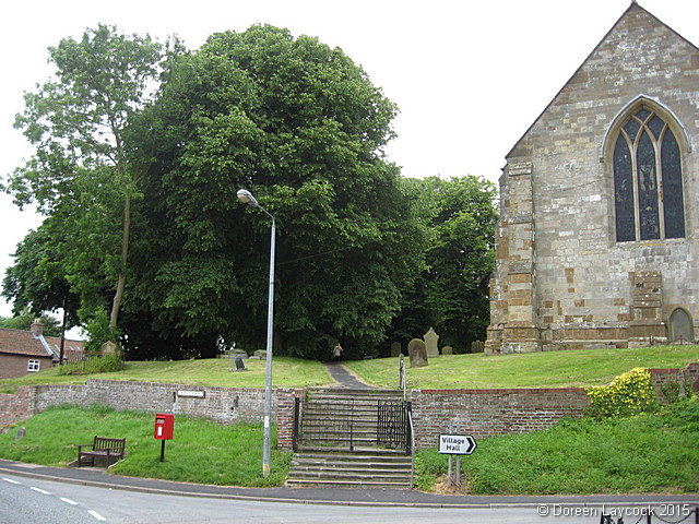 Church_and_churchyard_from_the_east004