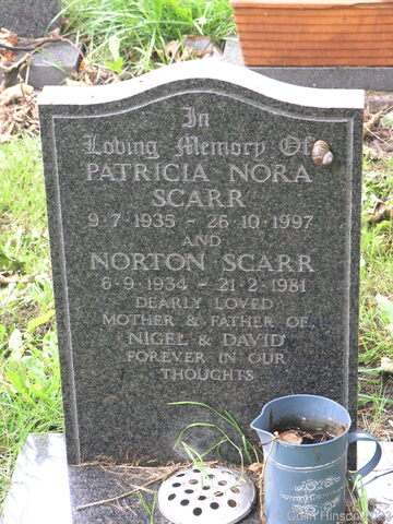 Scarr0975