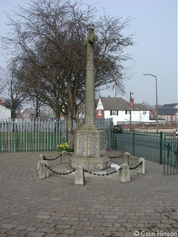 The 1914-1918 and 1939-45 War Memorial at Dinnington.