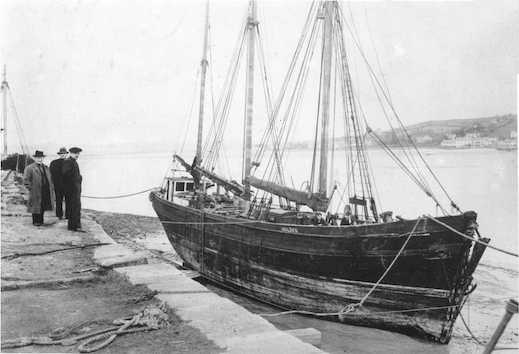 The Haldon rigged as a two-masted ketch