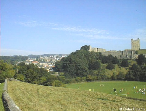 Richmond town and Castle, from the south