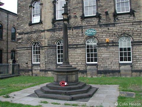 The War Memorial in front of the United Reformed Church, Heckmondwike.