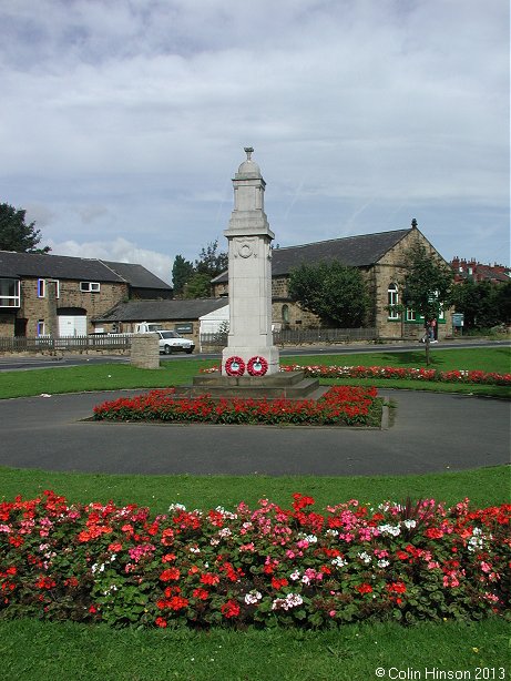 The World War I memorial for Oulton and Woodlesford
