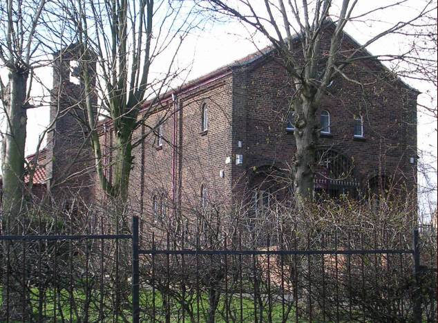 The Roman Catholic Church of Christ the King, Bramley