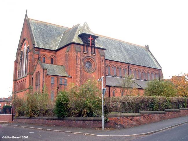 GENUKI: St Thomas the Apostle Church of England, Halliwell, Lancashire